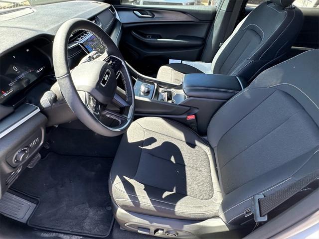 new 2025 Jeep Grand Cherokee L car, priced at $45,620