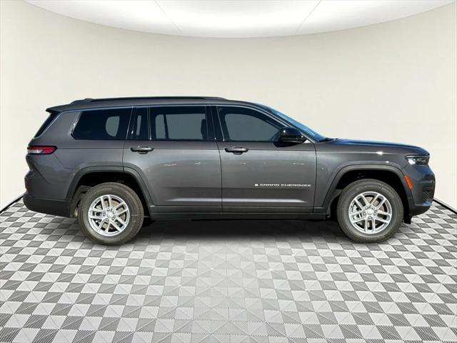 new 2024 Jeep Grand Cherokee L car, priced at $44,925