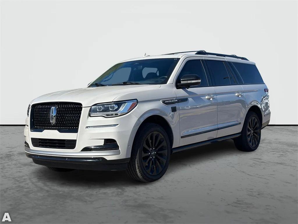 used 2022 Lincoln Navigator car, priced at $47,999