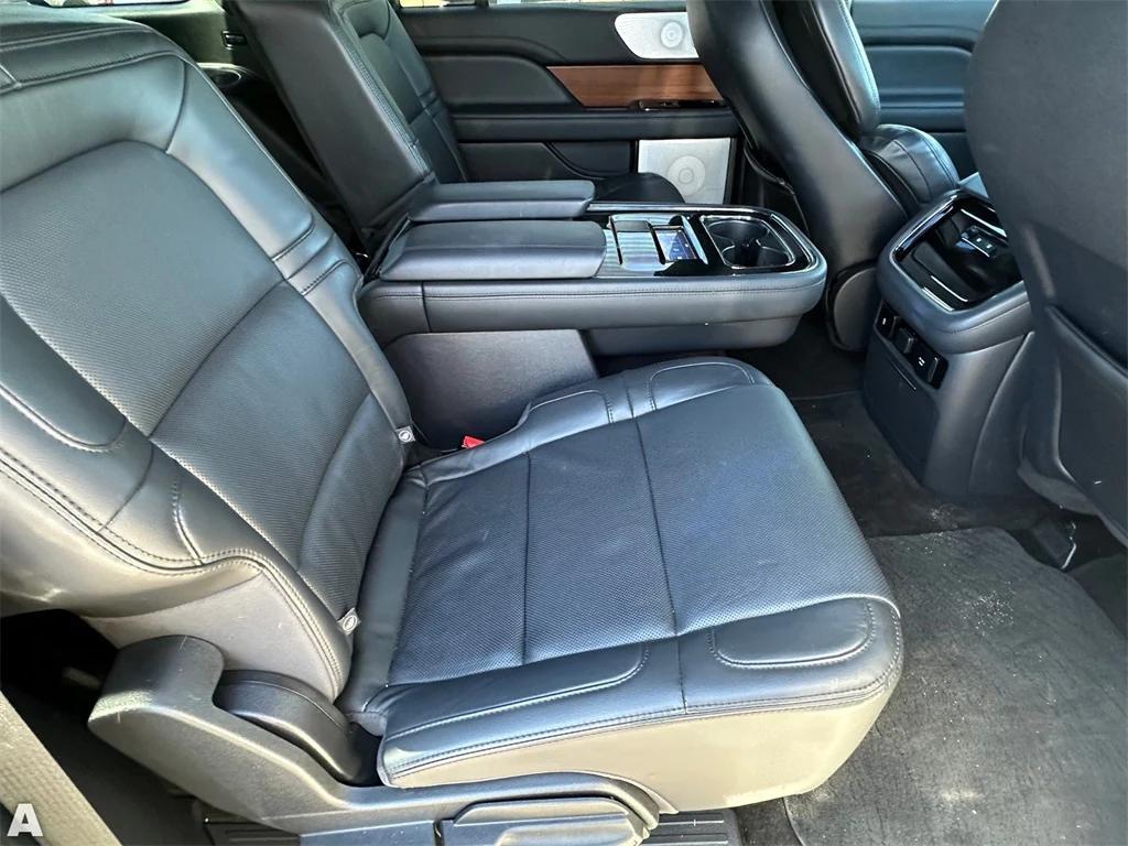 used 2022 Lincoln Navigator car, priced at $47,999