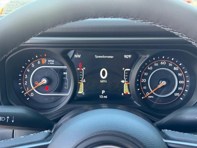 new 2025 Jeep Gladiator car, priced at $61,030