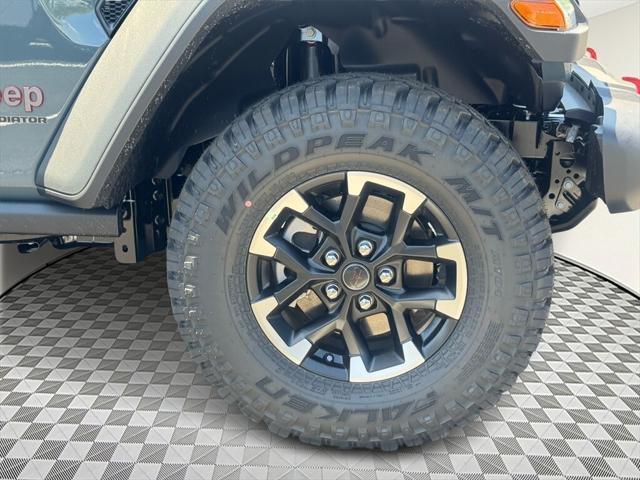 new 2025 Jeep Gladiator car, priced at $61,030