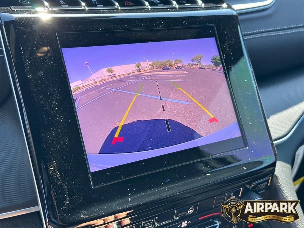 new 2025 Jeep Grand Cherokee car, priced at $42,825