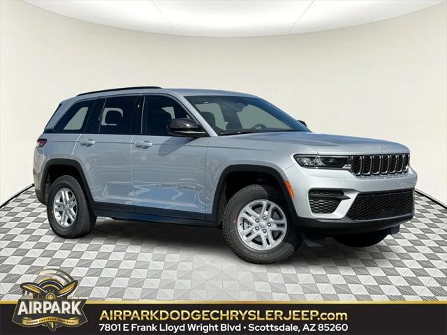 new 2025 Jeep Grand Cherokee car, priced at $44,215