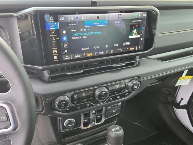 new 2025 Jeep Wrangler car, priced at $61,905