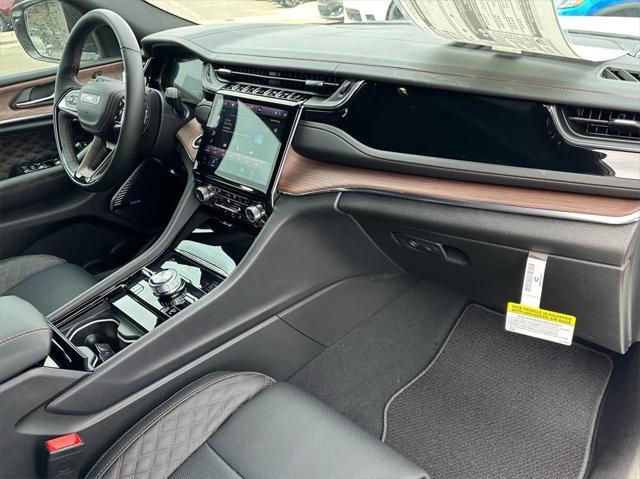 new 2025 Jeep Grand Cherokee car, priced at $67,725