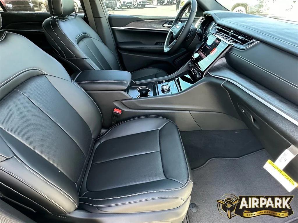 new 2025 Jeep Grand Cherokee L car, priced at $57,960
