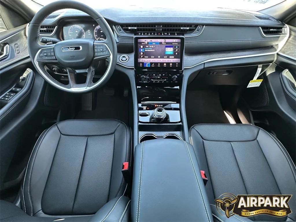 new 2025 Jeep Grand Cherokee L car, priced at $57,960