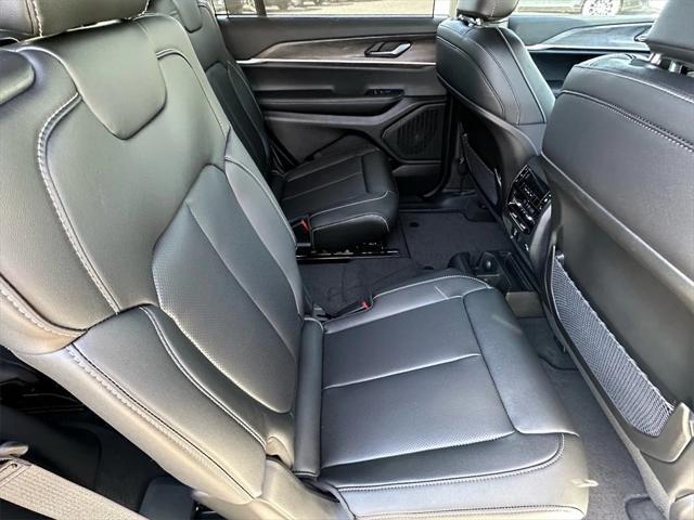 new 2025 Jeep Grand Cherokee L car, priced at $57,960