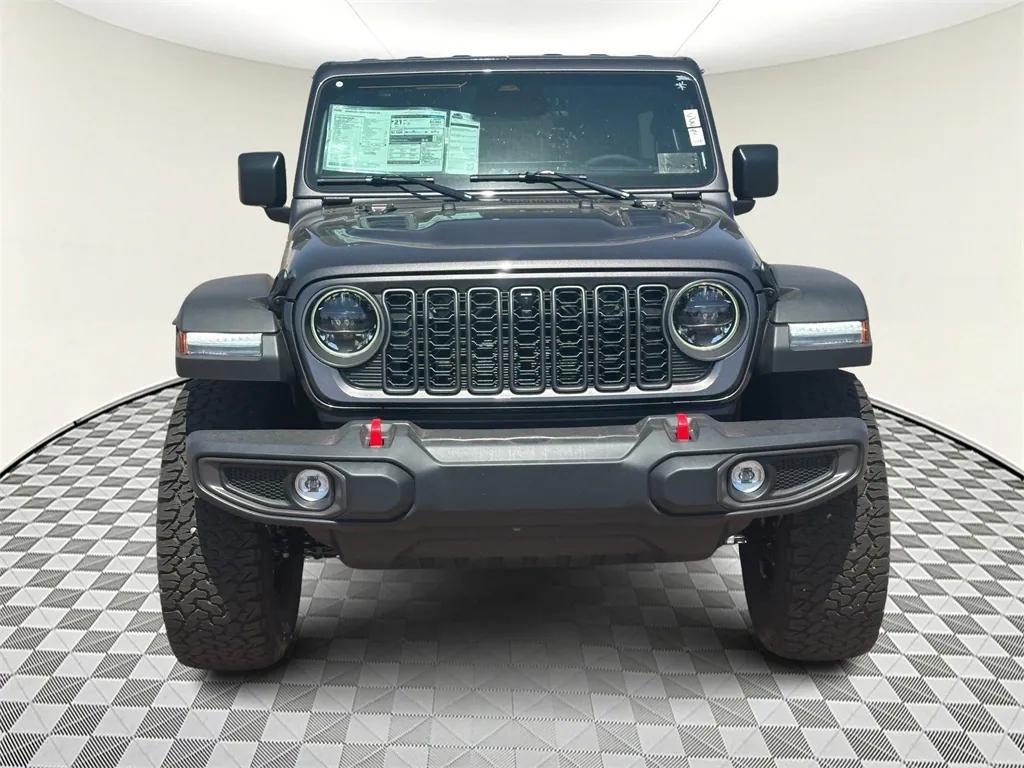 new 2025 Jeep Wrangler car, priced at $69,775