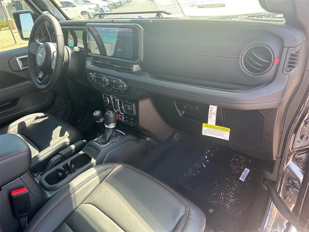 new 2025 Jeep Wrangler car, priced at $69,775