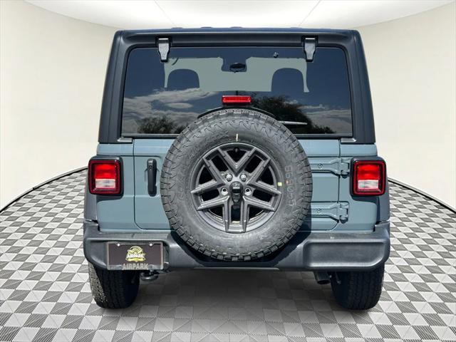 new 2025 Jeep Wrangler car, priced at $45,575