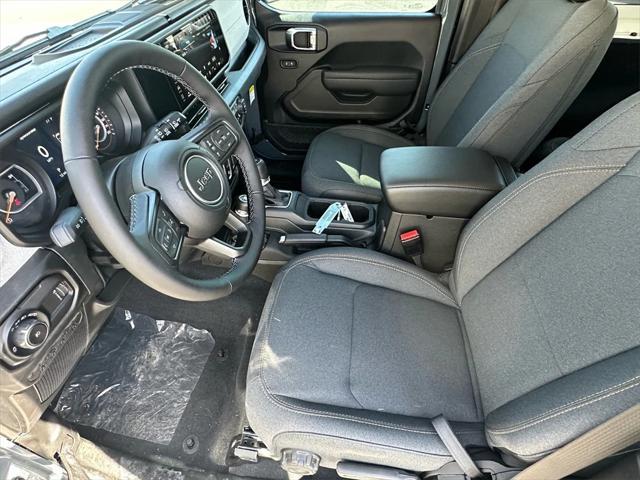 new 2025 Jeep Wrangler car, priced at $45,575