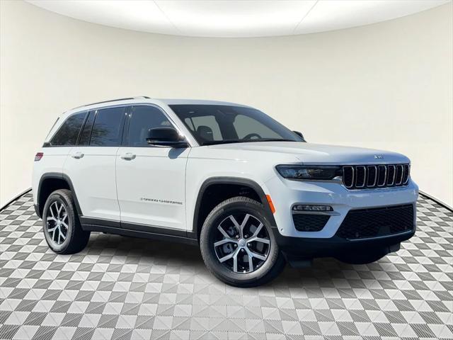 new 2025 Jeep Grand Cherokee car, priced at $53,135