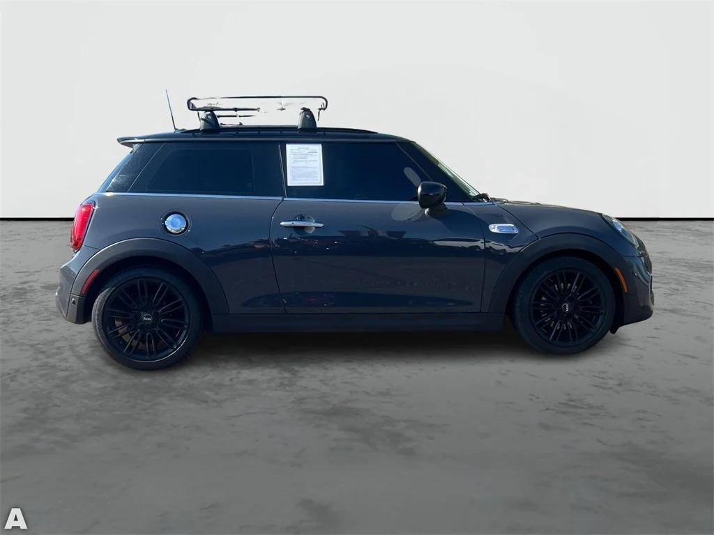used 2020 MINI Hardtop car, priced at $16,681