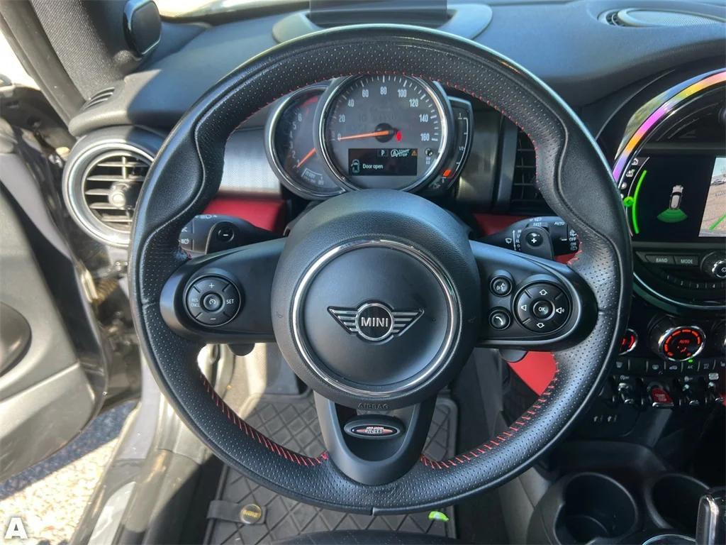 used 2020 MINI Hardtop car, priced at $16,681