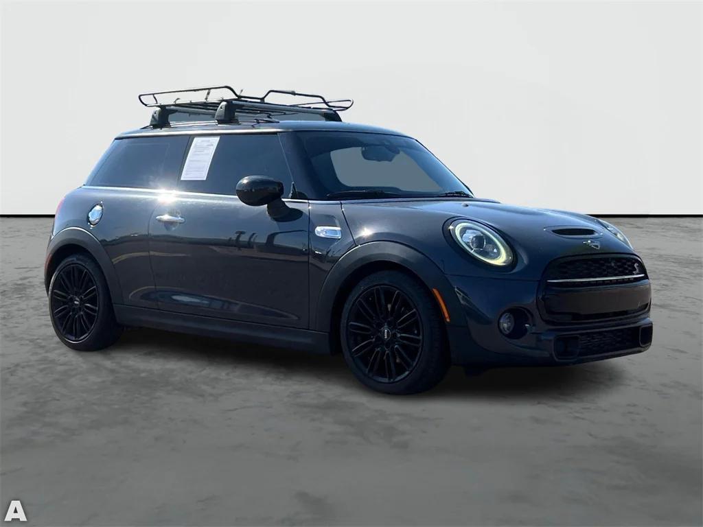 used 2020 MINI Hardtop car, priced at $16,681