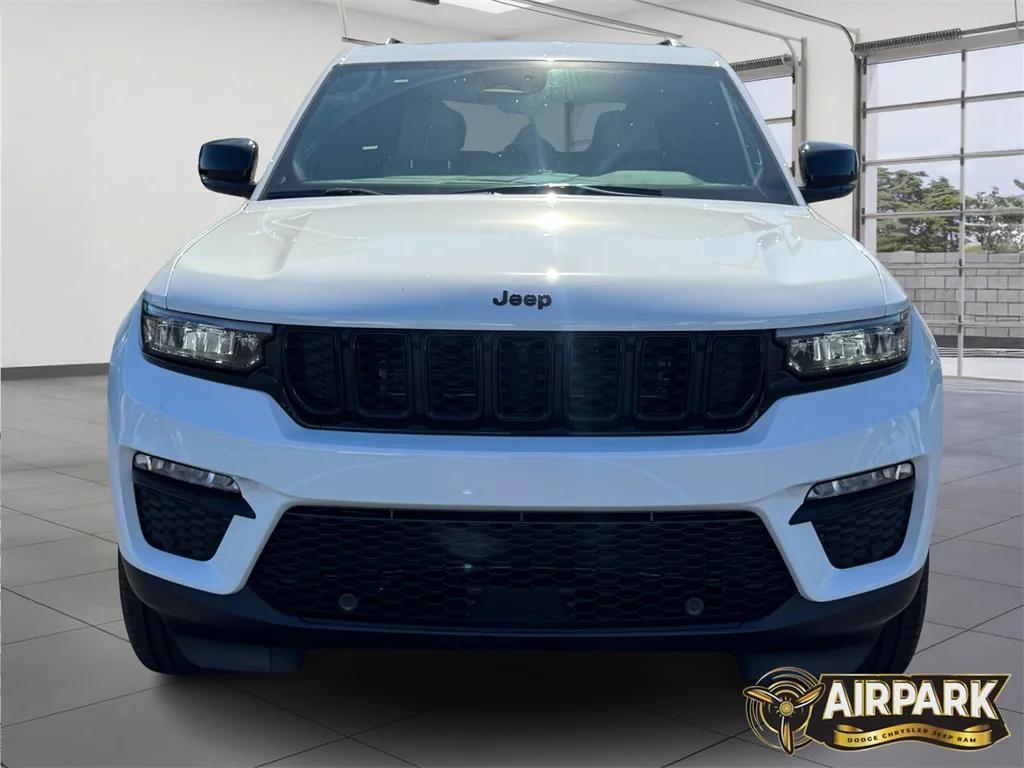 new 2025 Jeep Grand Cherokee car, priced at $56,060