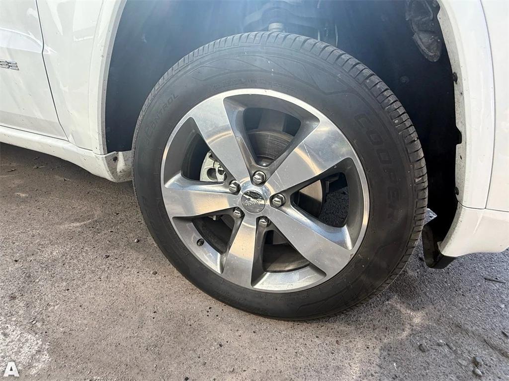 used 2016 Jeep Grand Cherokee car, priced at $14,563
