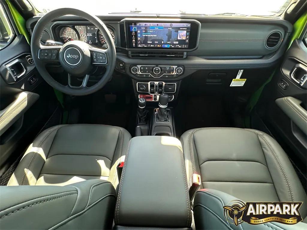new 2025 Jeep Gladiator car, priced at $61,540