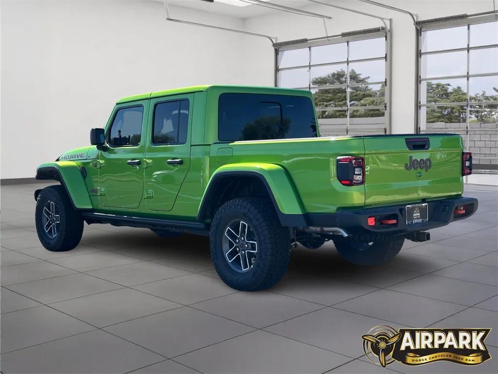 new 2025 Jeep Gladiator car, priced at $61,540