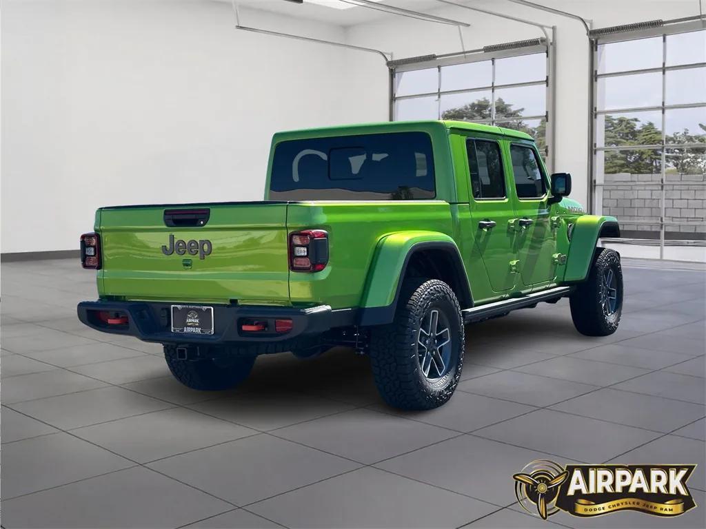 new 2025 Jeep Gladiator car, priced at $61,540