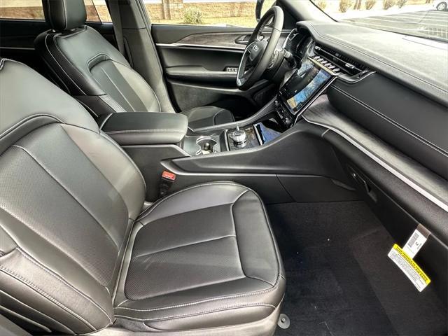 new 2025 Jeep Grand Cherokee L car, priced at $59,305