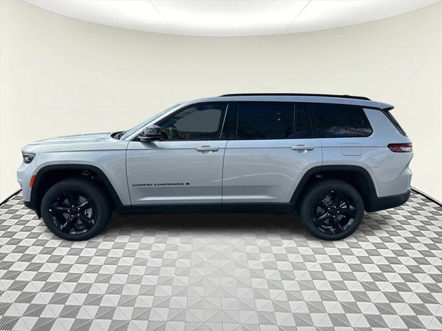 new 2025 Jeep Grand Cherokee L car, priced at $59,305