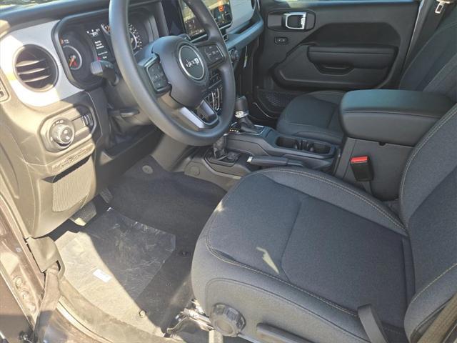 new 2025 Jeep Gladiator car, priced at $47,330