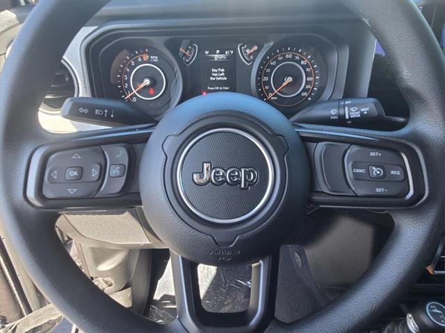 new 2025 Jeep Gladiator car, priced at $47,330