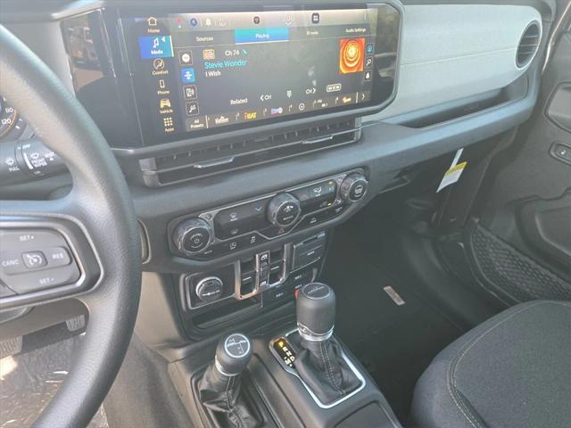 new 2025 Jeep Gladiator car, priced at $47,330