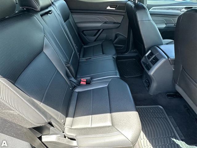 used 2021 Volkswagen Atlas Cross Sport car, priced at $17,258