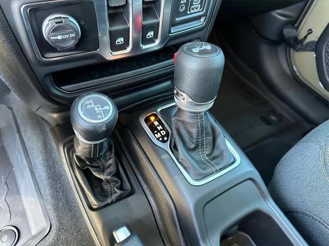 new 2025 Jeep Wrangler car, priced at $45,575