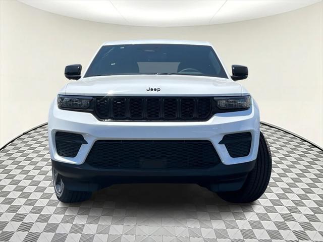 new 2025 Jeep Grand Cherokee car, priced at $48,775