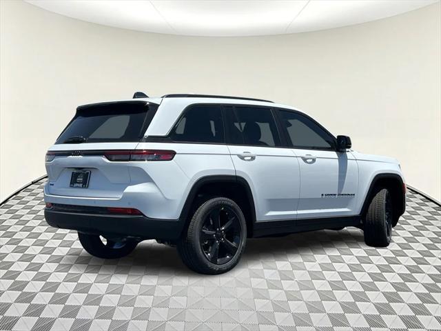 new 2025 Jeep Grand Cherokee car, priced at $48,775