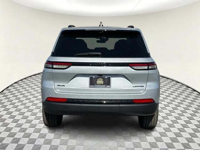 new 2025 Jeep Grand Cherokee car, priced at $58,430