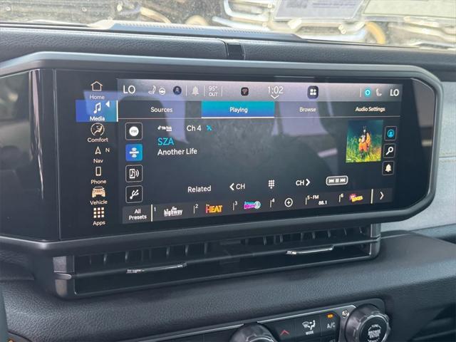 new 2025 Jeep Gladiator car, priced at $53,630