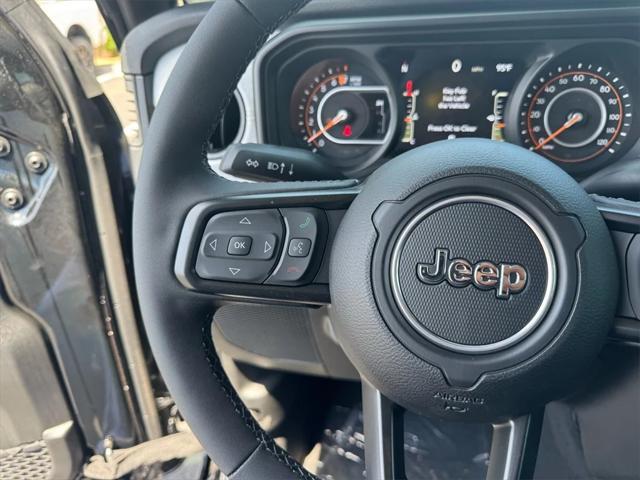 new 2025 Jeep Gladiator car, priced at $53,630