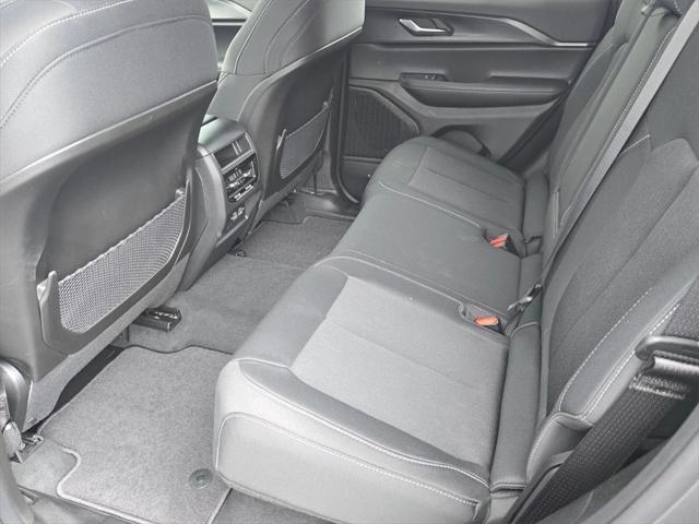 new 2025 Jeep Grand Cherokee car, priced at $41,220