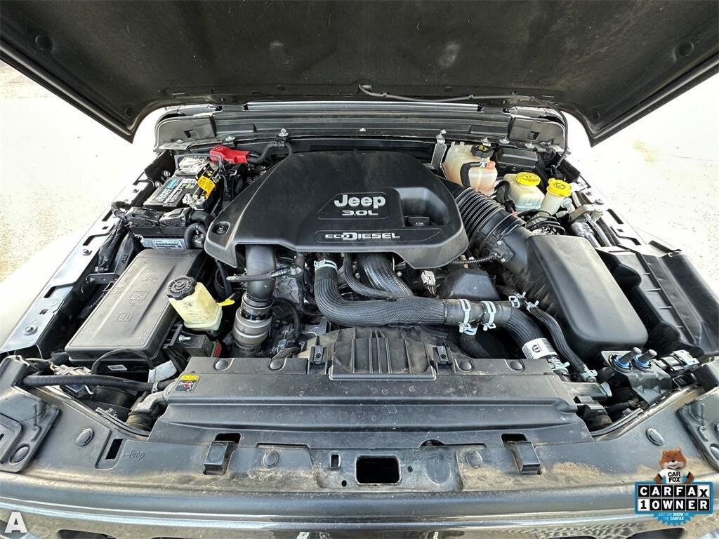 used 2021 Jeep Wrangler Unlimited car, priced at $19,999