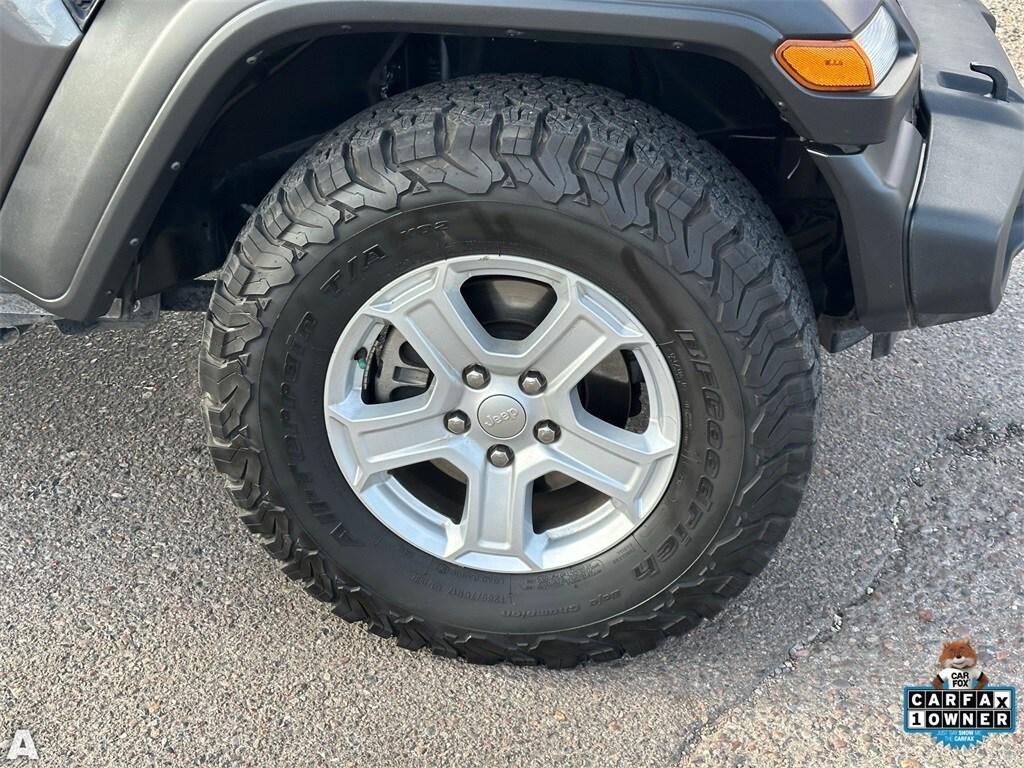 used 2021 Jeep Wrangler Unlimited car, priced at $19,999