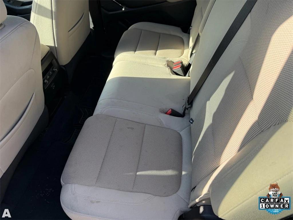 used 2023 Chevrolet Traverse car, priced at $24,077