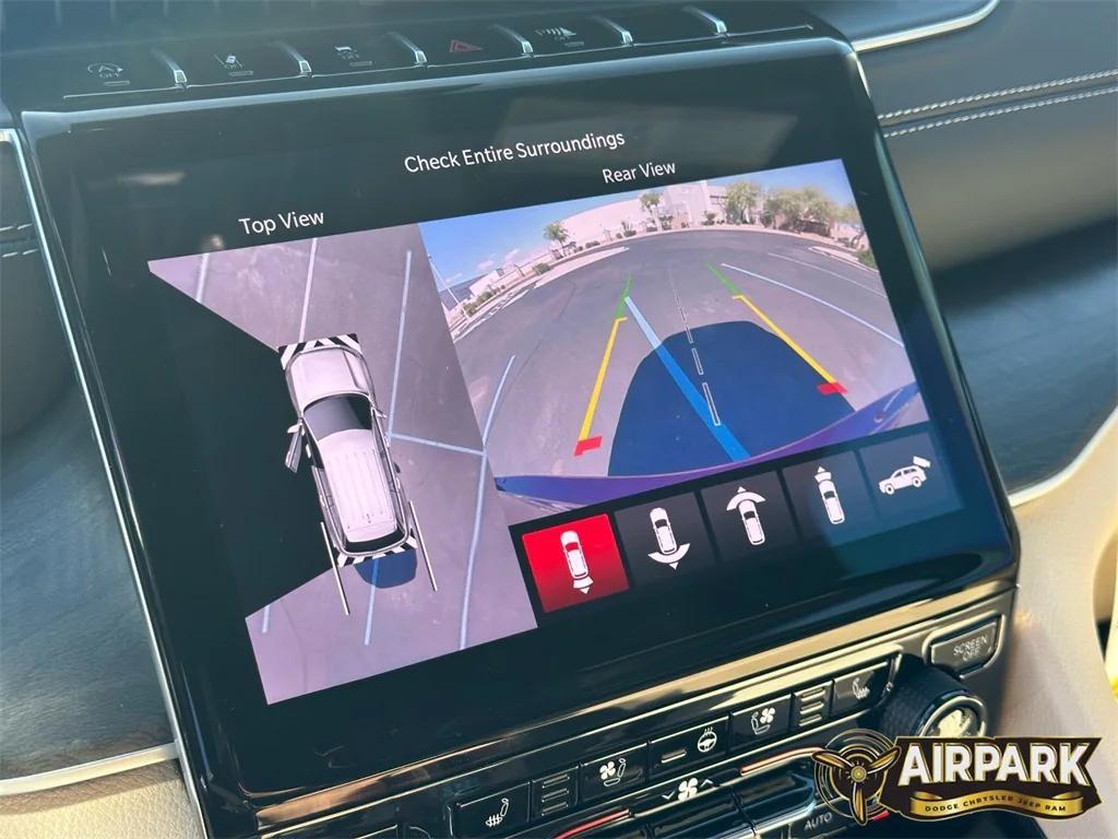 new 2025 Jeep Grand Cherokee car, priced at $56,655