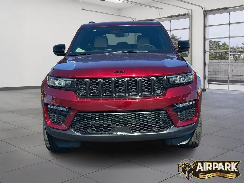 new 2025 Jeep Grand Cherokee car, priced at $56,655
