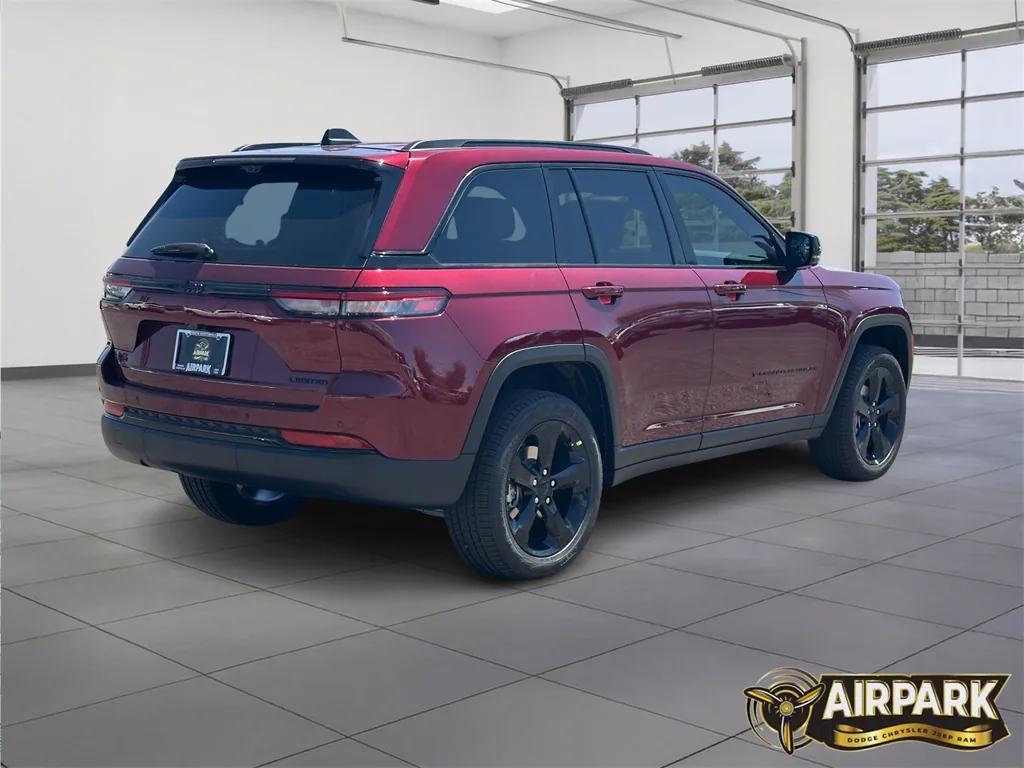 new 2025 Jeep Grand Cherokee car, priced at $58,430