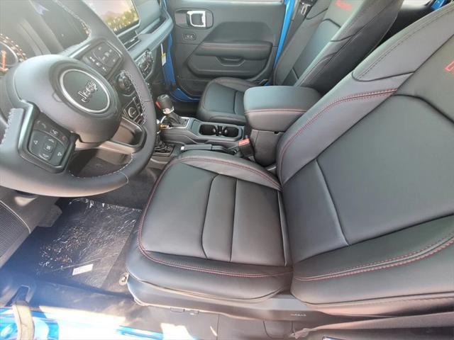 new 2025 Jeep Gladiator car, priced at $64,815