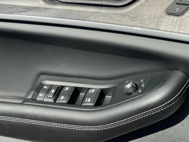 new 2025 Jeep Grand Cherokee L car, priced at $58,755