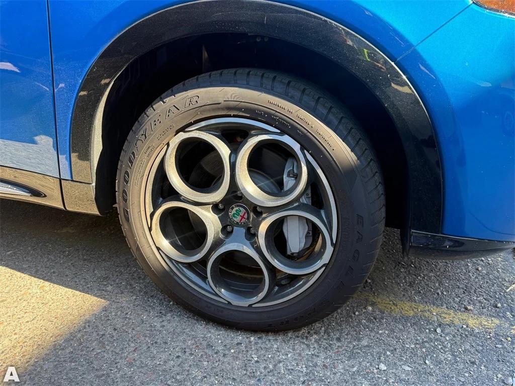 used 2024 Alfa Romeo Tonale car, priced at $28,774