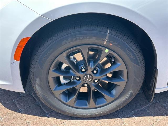 new 2025 Chrysler Pacifica car, priced at $47,825