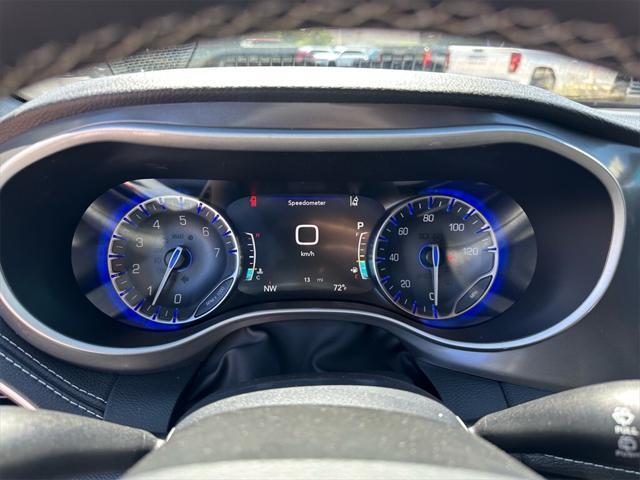 new 2025 Chrysler Pacifica car, priced at $47,825
